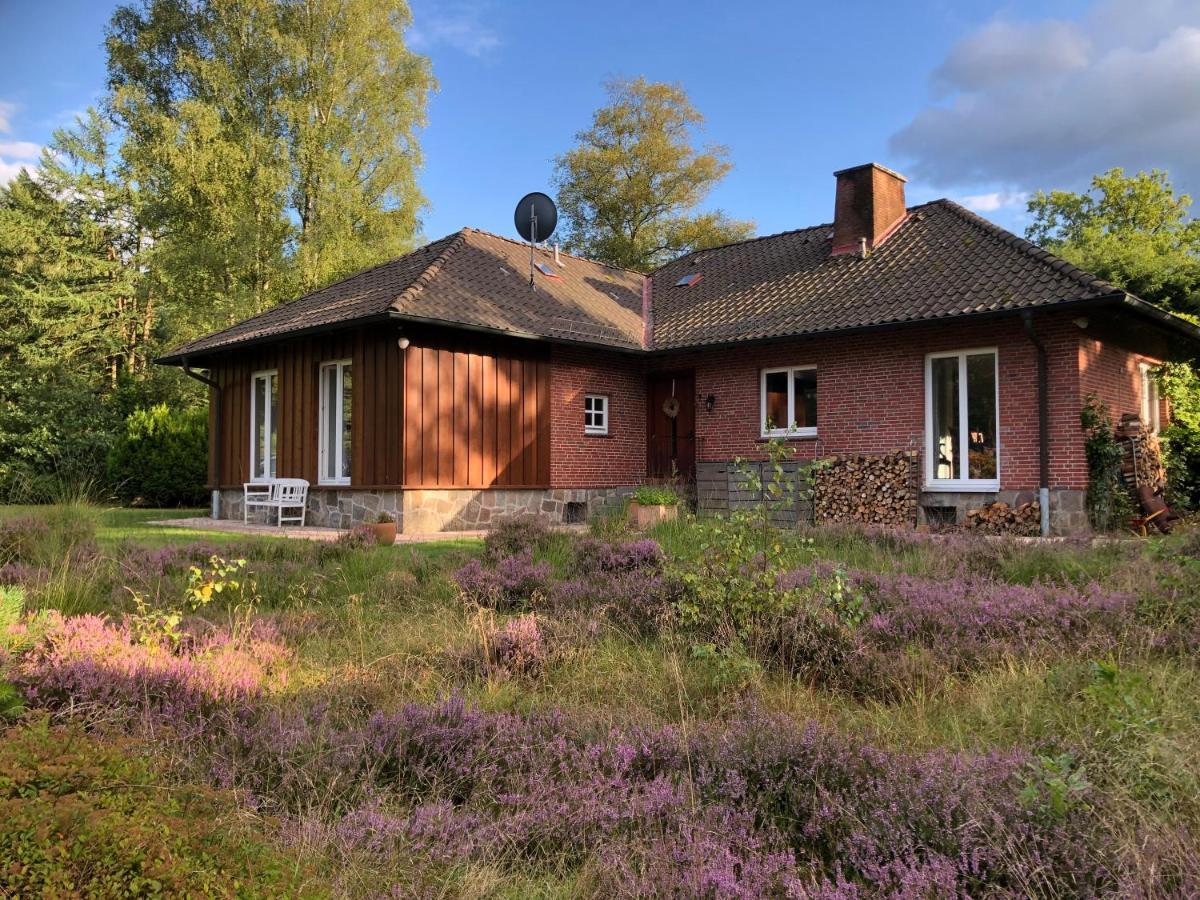 Landhaus Mitten In Der Lueneburger Heide Undeloh Extérieur photo